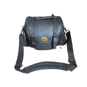 Vintage Ambico Black Leather Adjustable Over the Shoulder Camera Bag Case